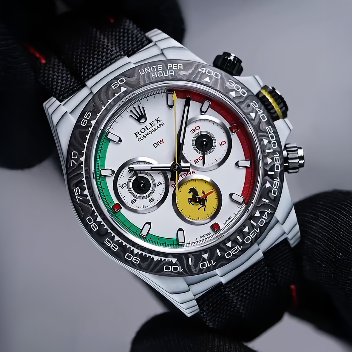 I Built a Ferrari Daytona Watch Using My Rolex 我用自己的 勞力士地通拿 打造了這款法拉利腕錶 | WORLDTIMER