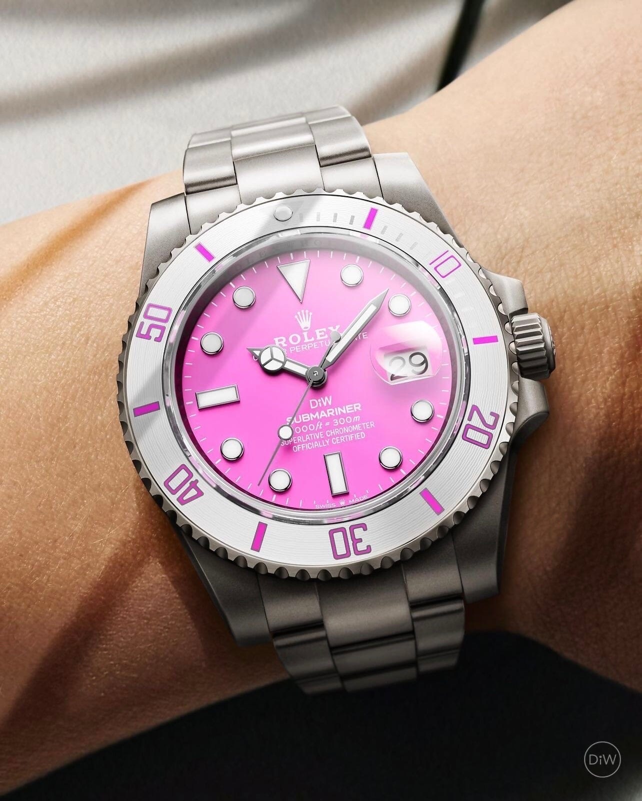 Rolex DiW Submariner FUCHSIA 勞力士水鬼 女士錶 | WORLDTIMER