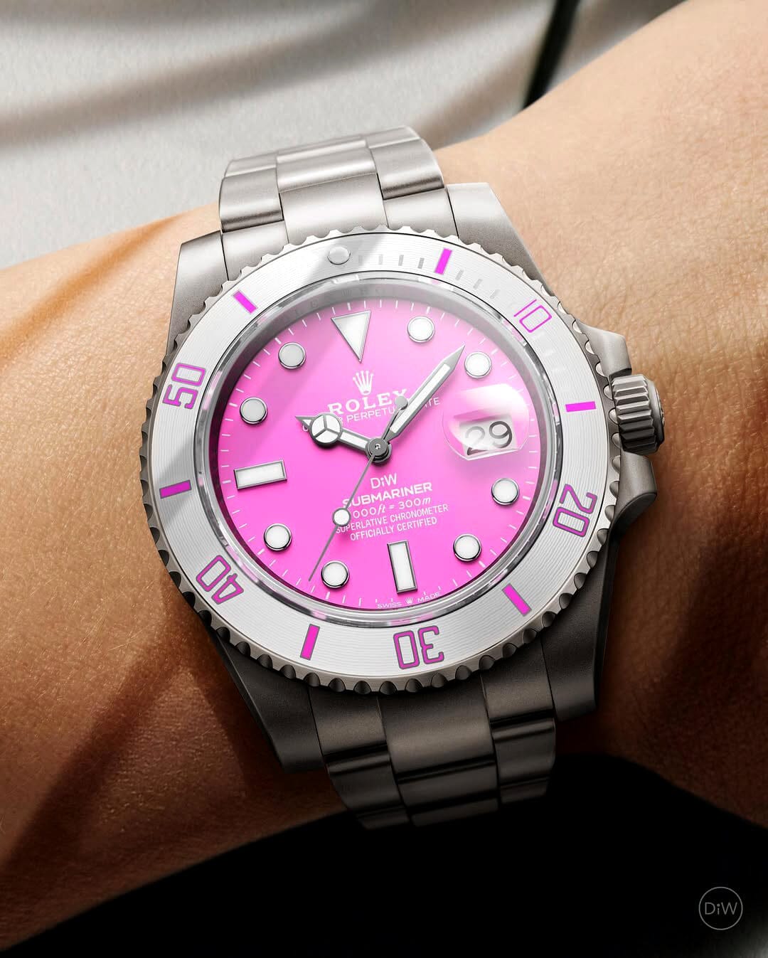 Rolex DiW Submariner FUCHSIA 勞力士水鬼 女士錶 | WORLDTIMER