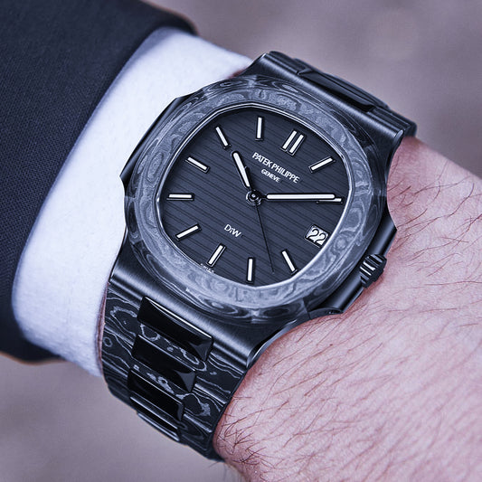 NTPT Carbon Patek Philippe DiW Nautilus 5711 BLACK GRAIL 百達翡麗 金鷹5711 | WORLDTIMER