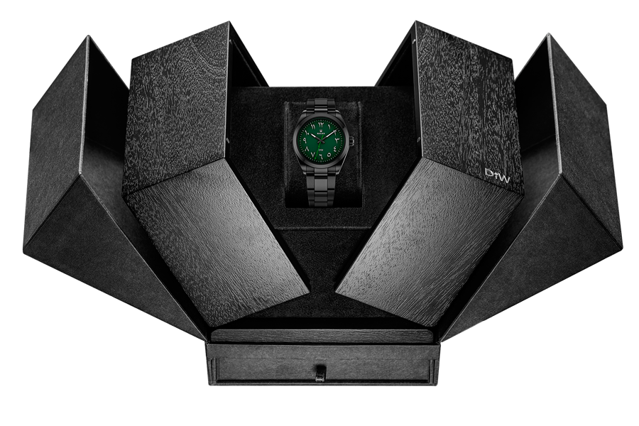 DiW Rolex Milgauss DLC BLACK & DIAL GREEN 116400GV | WORLDTIMER