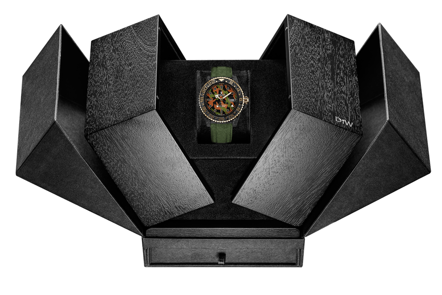 Rolex DiW 勞力士 Carbon GMT-Master II "MILITARY GMT" | WORLDTIMER
