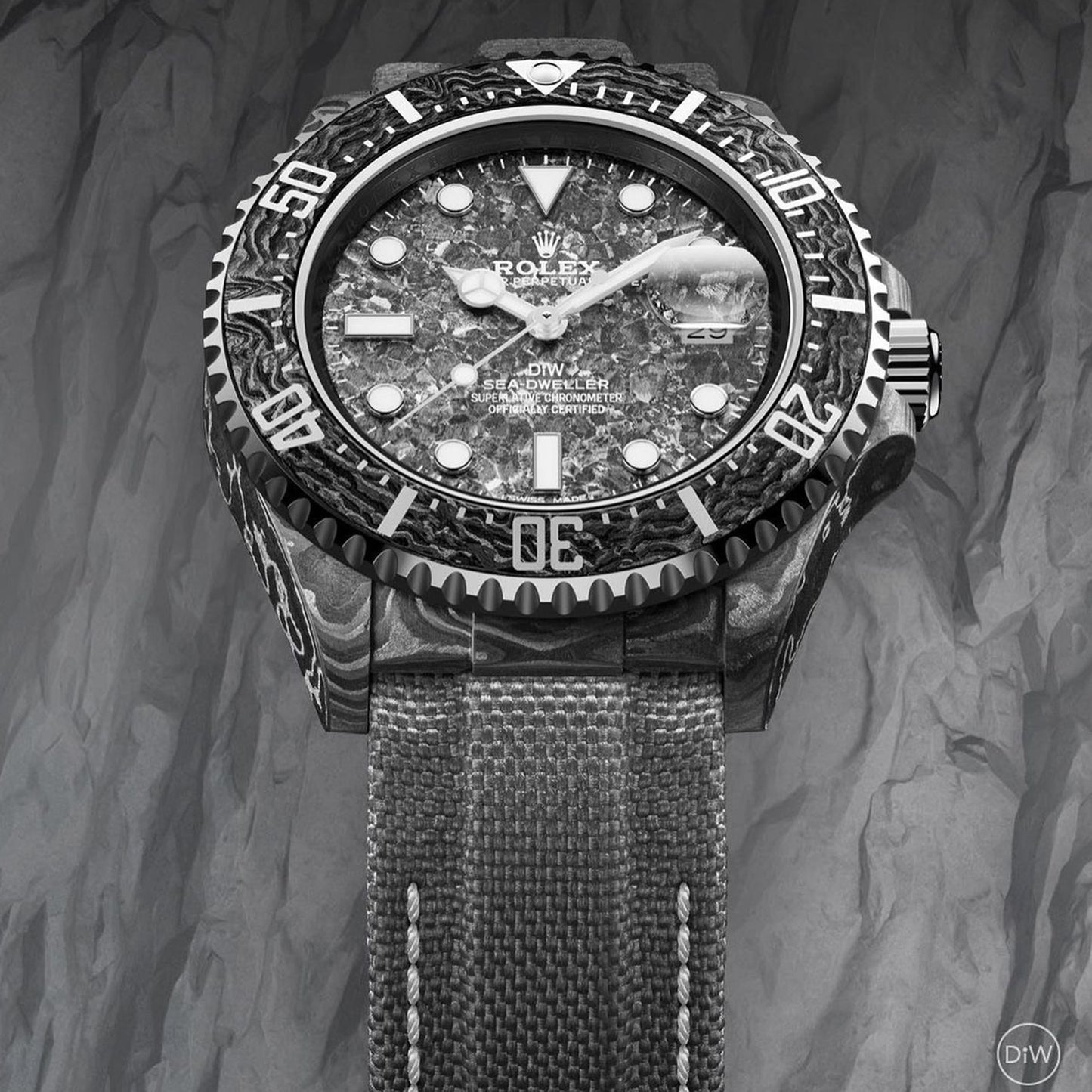 NTPT Carbon DiW Rolex Sea Dweller STONE GRAY 勞力士 海使型 DiW | WORLDTIMER